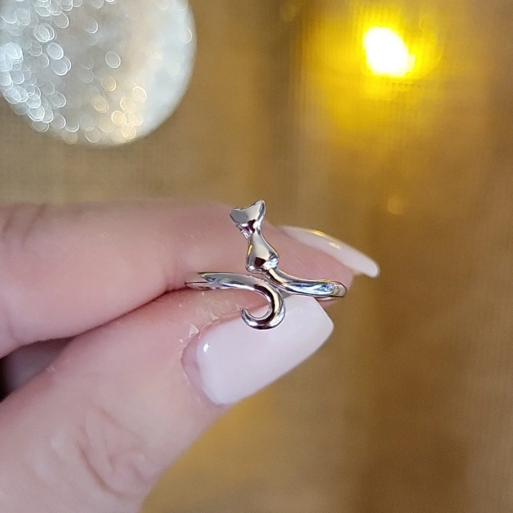 ADJUSTABLE CAT RING